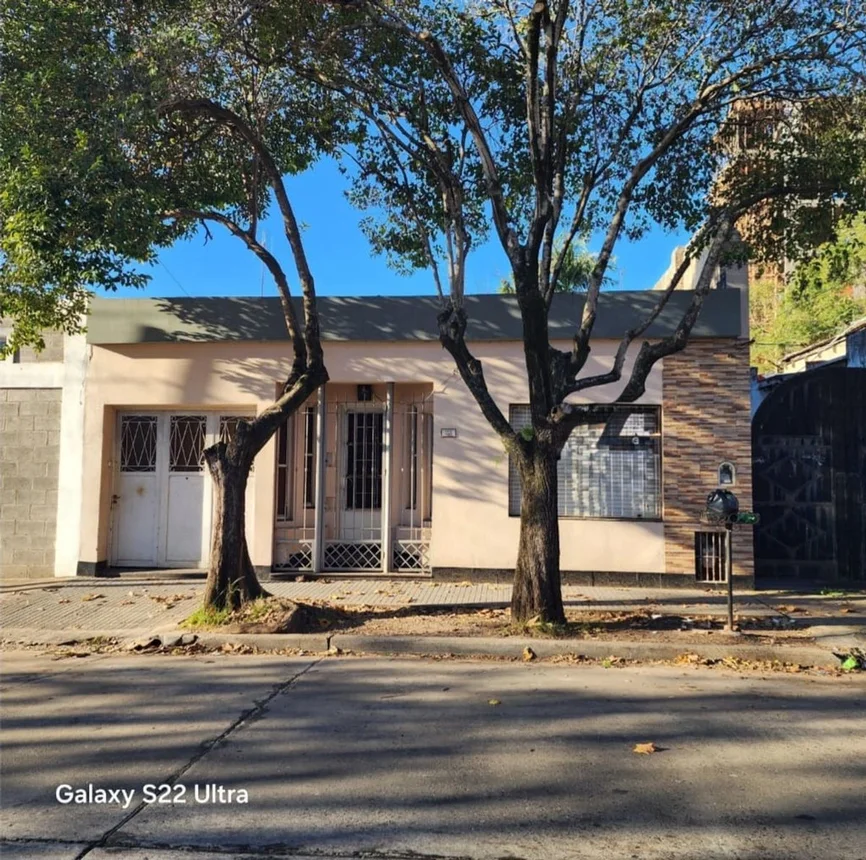 Casa en venta en Quilmes, foto 5