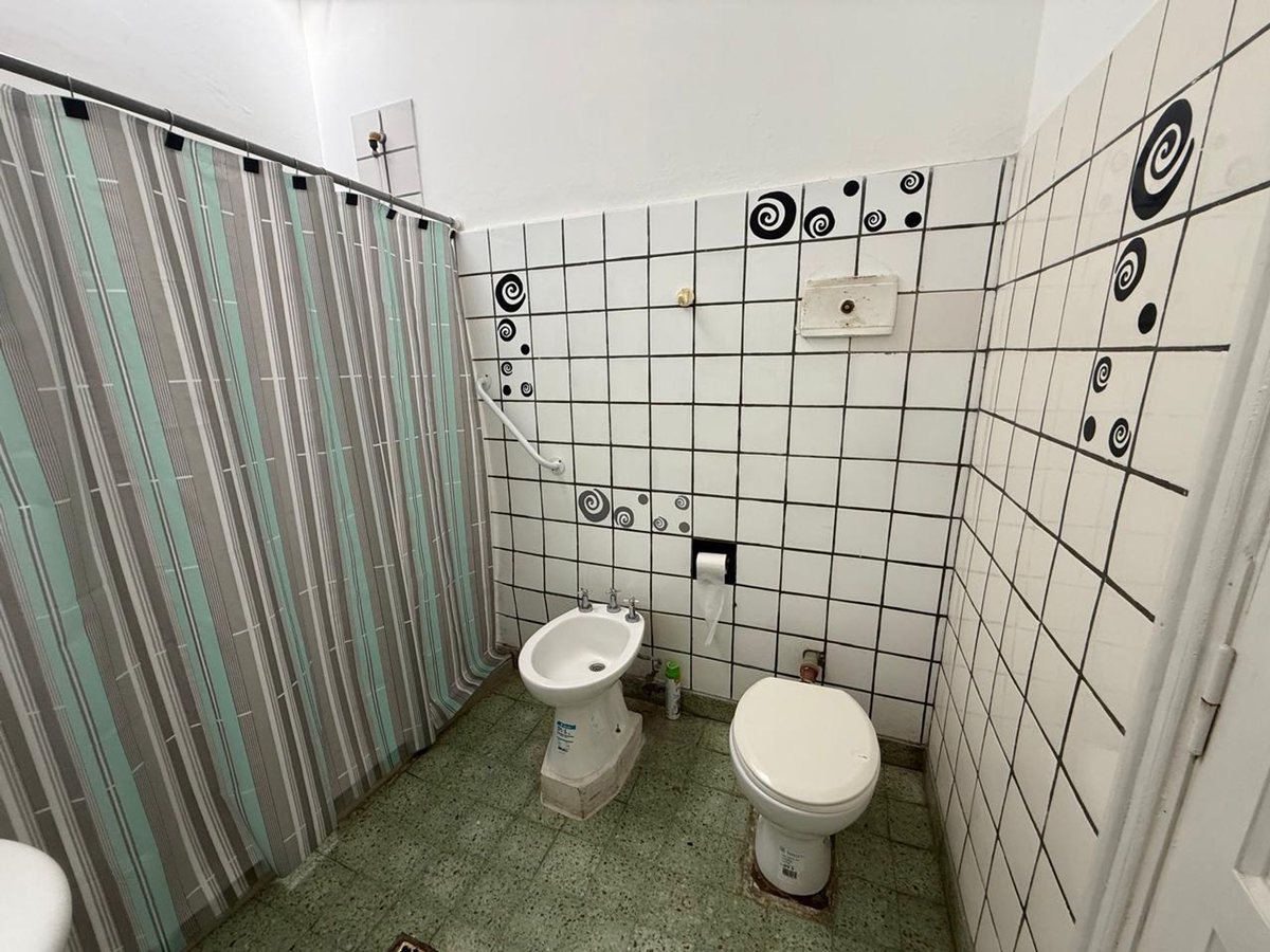 Foto 16 — CASA EN VENTA EN PERGAMINO CON PARQUE Y GALPON