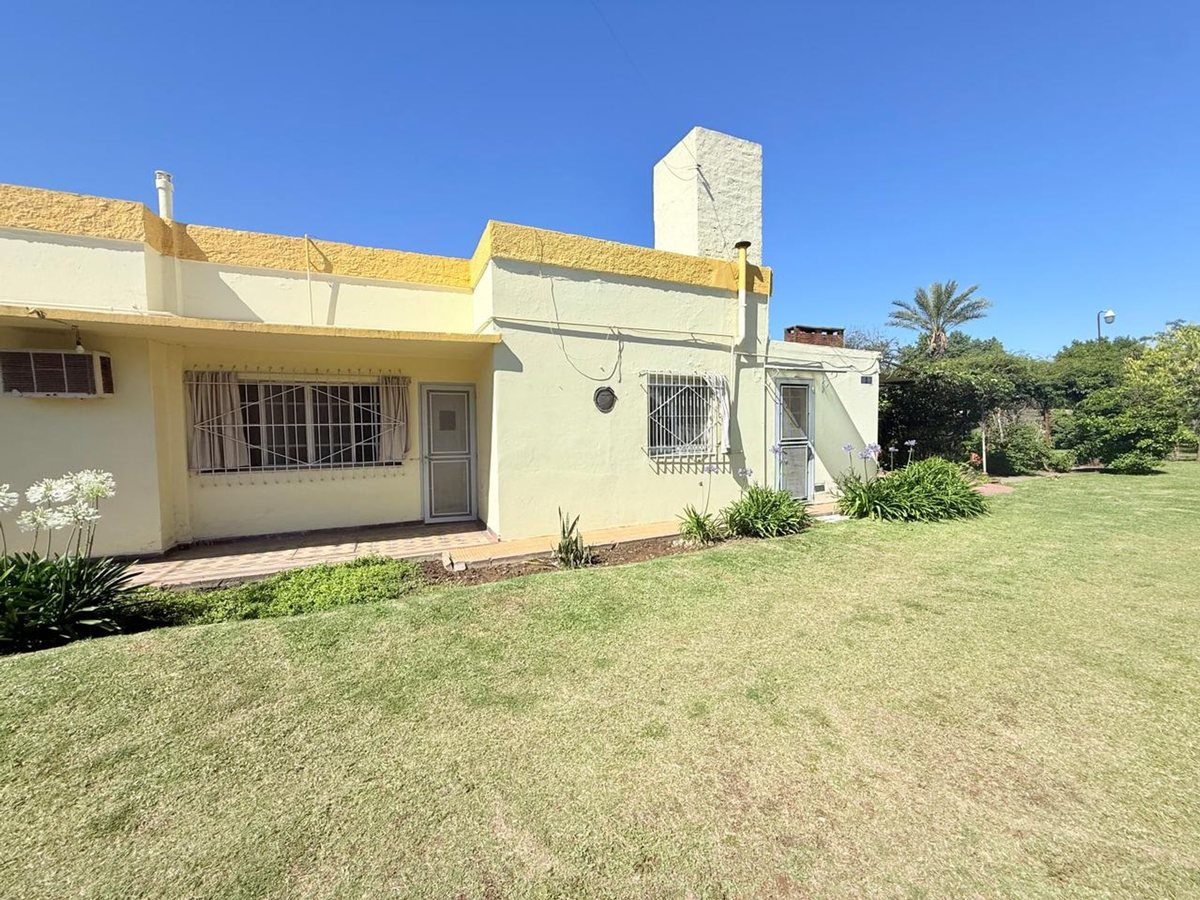 Foto 34 — CASA EN VENTA EN PERGAMINO CON PARQUE Y GALPON