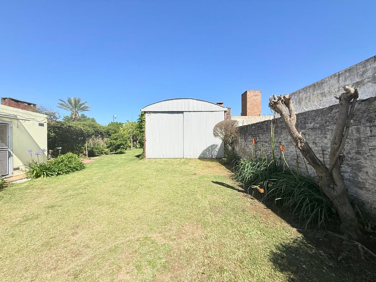 Foto 36 — CASA EN VENTA EN PERGAMINO CON PARQUE Y GALPON