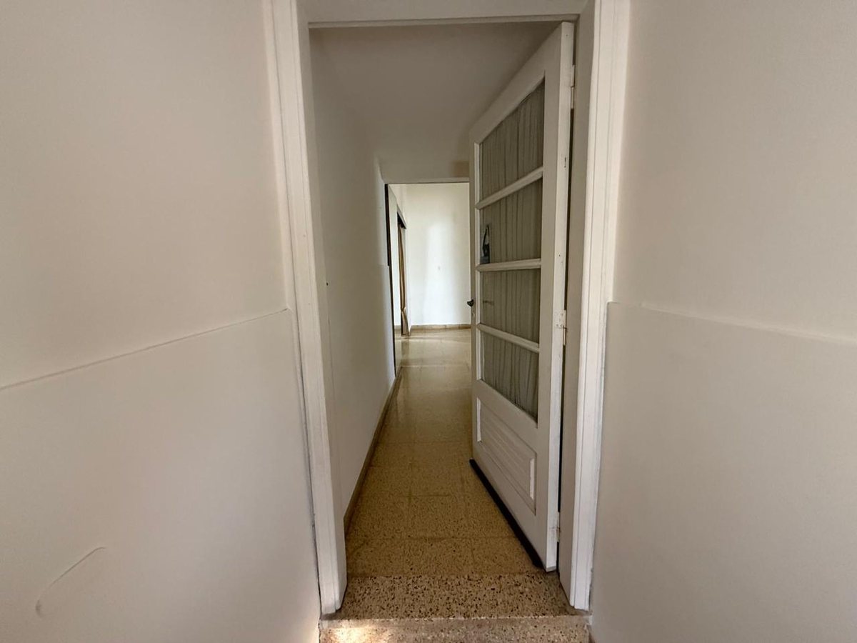 CASA EN VENTA EN PERGAMINO CON PARQUE Y GALPON