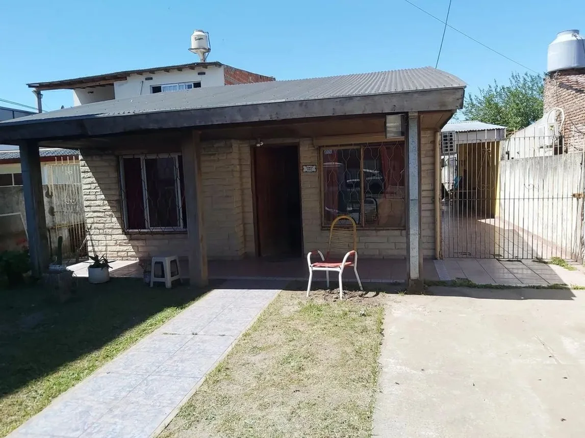 Casa en venta en José C. Paz, Cesareo B. de Quirós 400