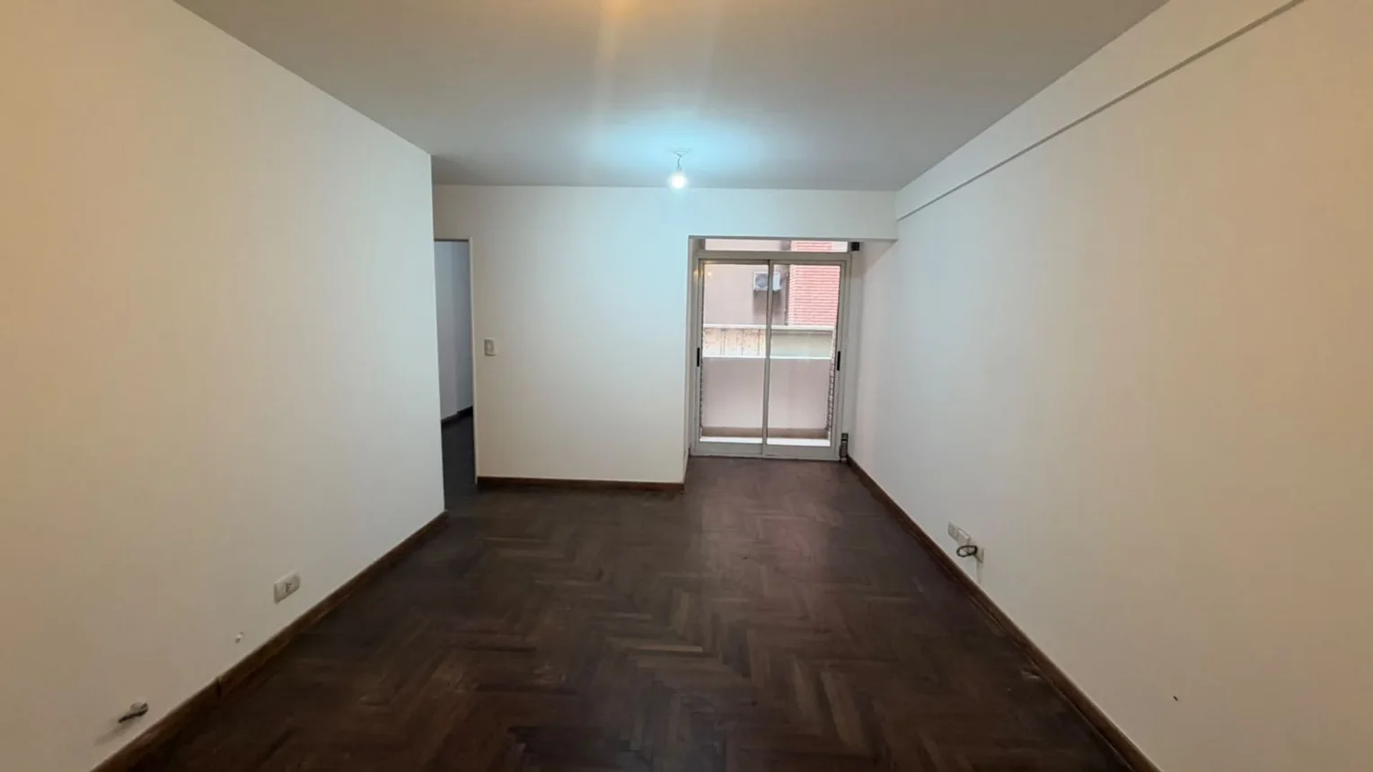 Departamento de 4 ambientes en alquiler en Córdoba, Ituzaingó 600