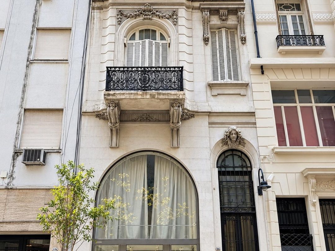 Venta edificio Petit Hotel CABA