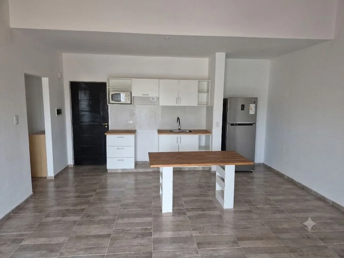 Departamento en alquiler en Pilar, Maipu 1300