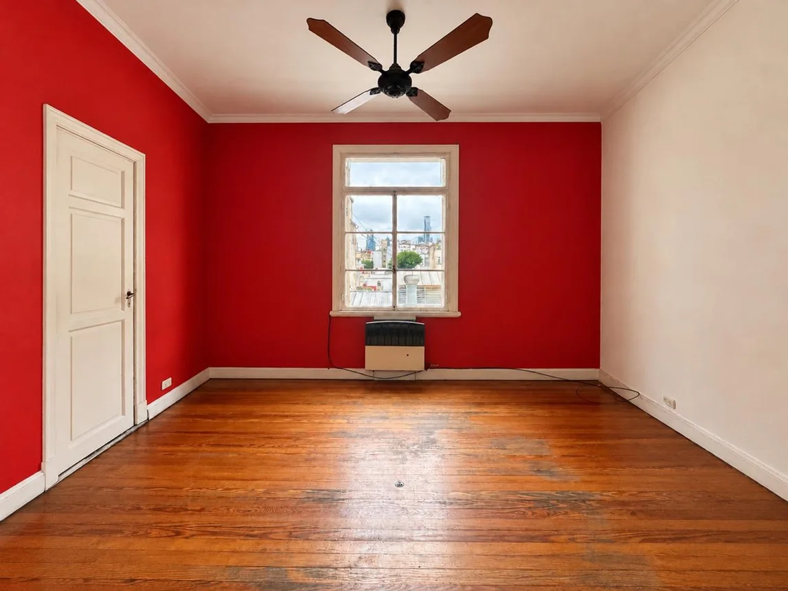 Departamento de 3 ambientes en alquiler en Monserrat, Bolívar 300