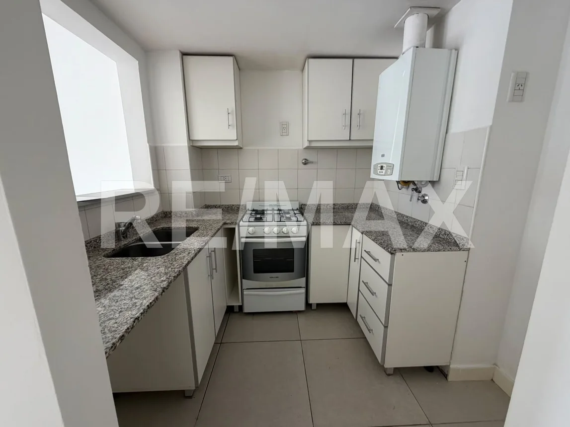 Departamento de 2 ambientes en alquiler en Neuquén, Jujuy 200, foto 3