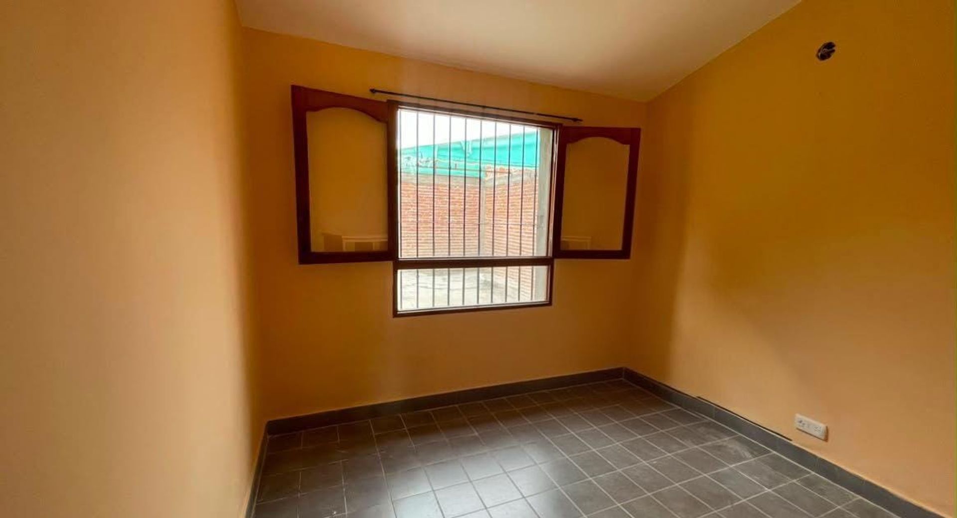 CASA VENTA BARRIO SANTA ANA ZONA SUR 3 DORMITORIOS - foto 8