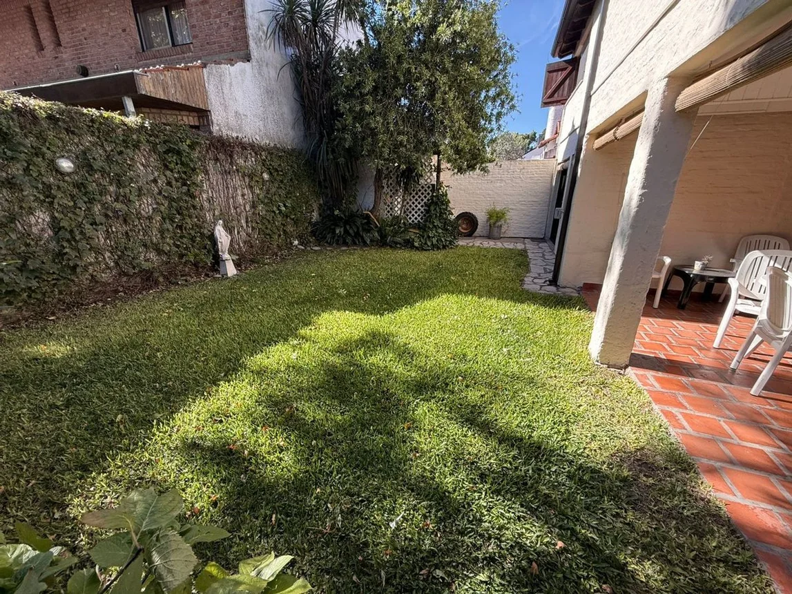 Casa dúplex de 4 ambientes en venta en Martínez, Puerto Rico 2500, foto 4