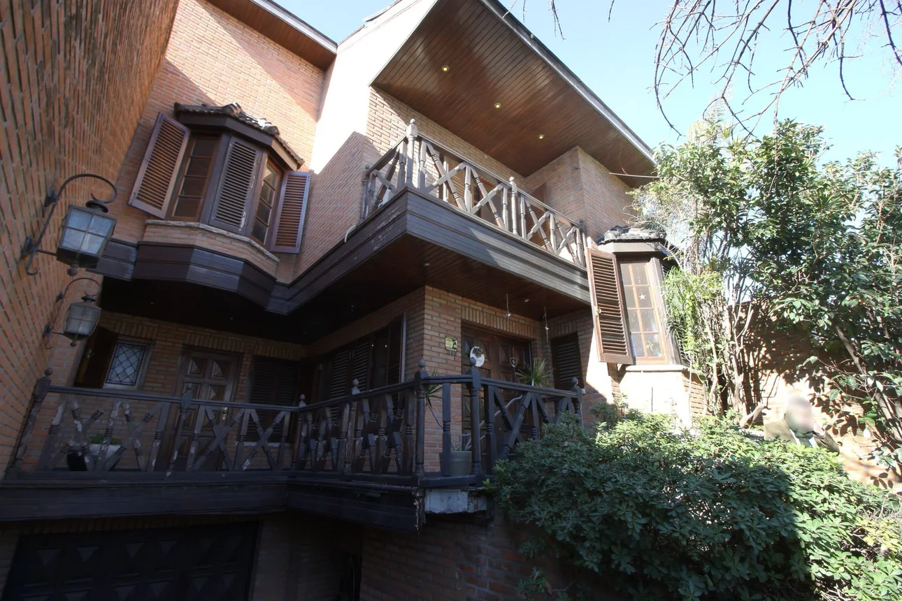 Casa de 5 ambientes en venta en San Antonio de Padua, Chaco 300, foto 2