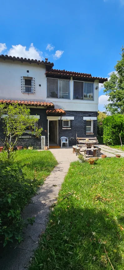 Casa de 7 ambientes en venta en Ciudad Jardín, Conde Zeppelin 6500, foto 3