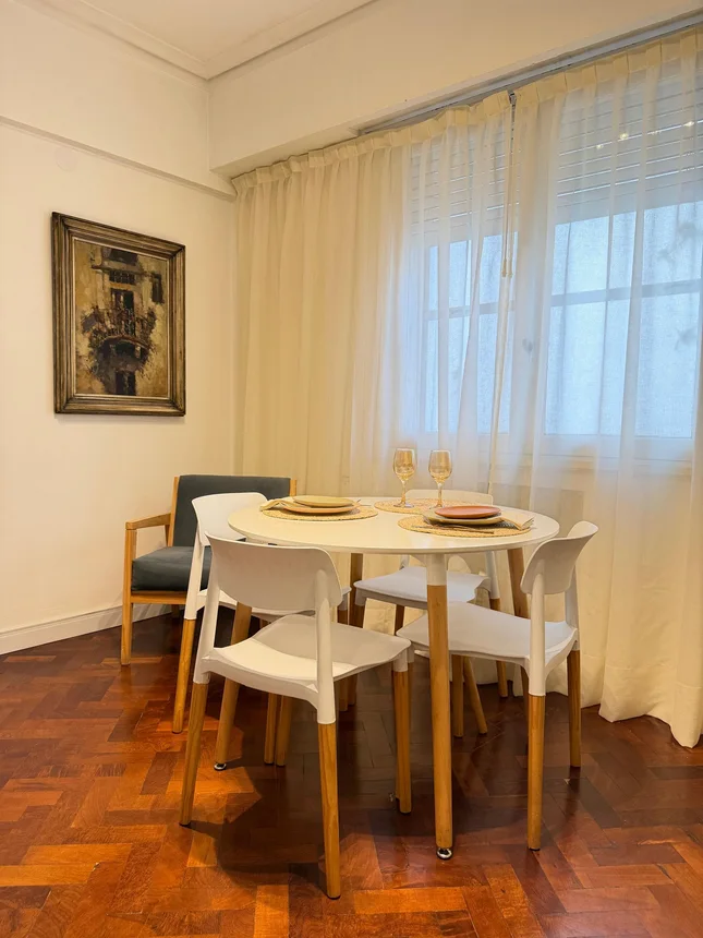 Departamento de 2 ambientes en alquiler en Monserrat, Hipólito Yrigoyen 700, foto 2