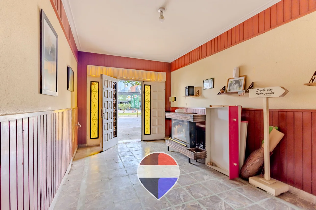 Casa en venta en La Plata, foto 2