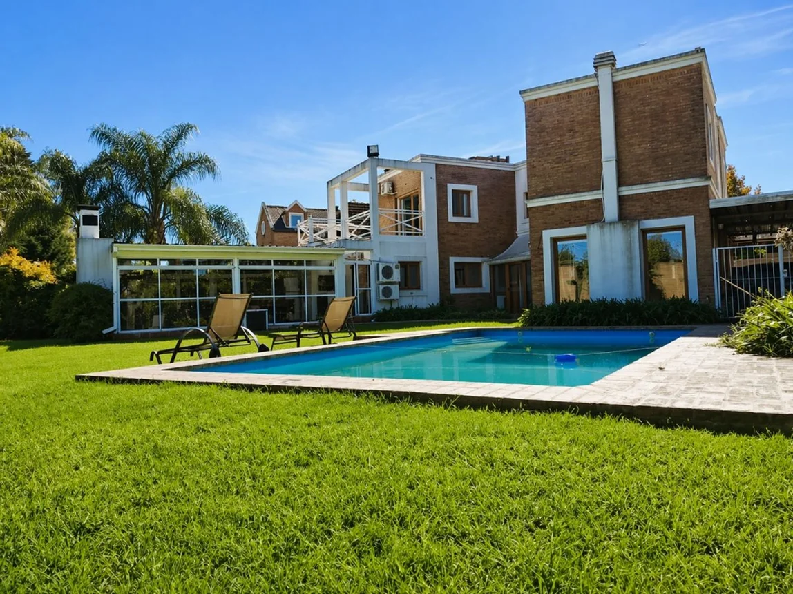 Casa en venta en Boulogne, Av. Camino Real Morón San Fernando 1500