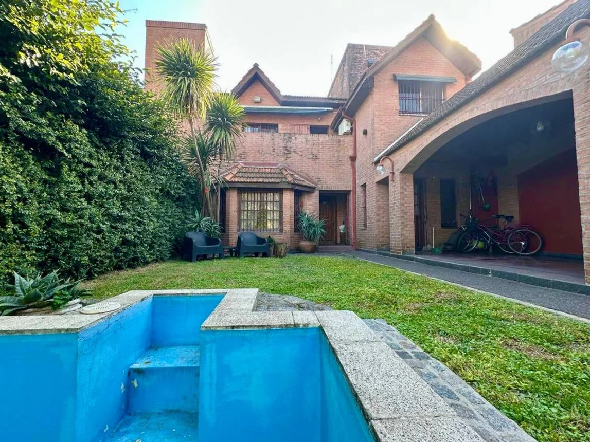 Duplex en venta 4 amb en lomas de boulogne, foto 2