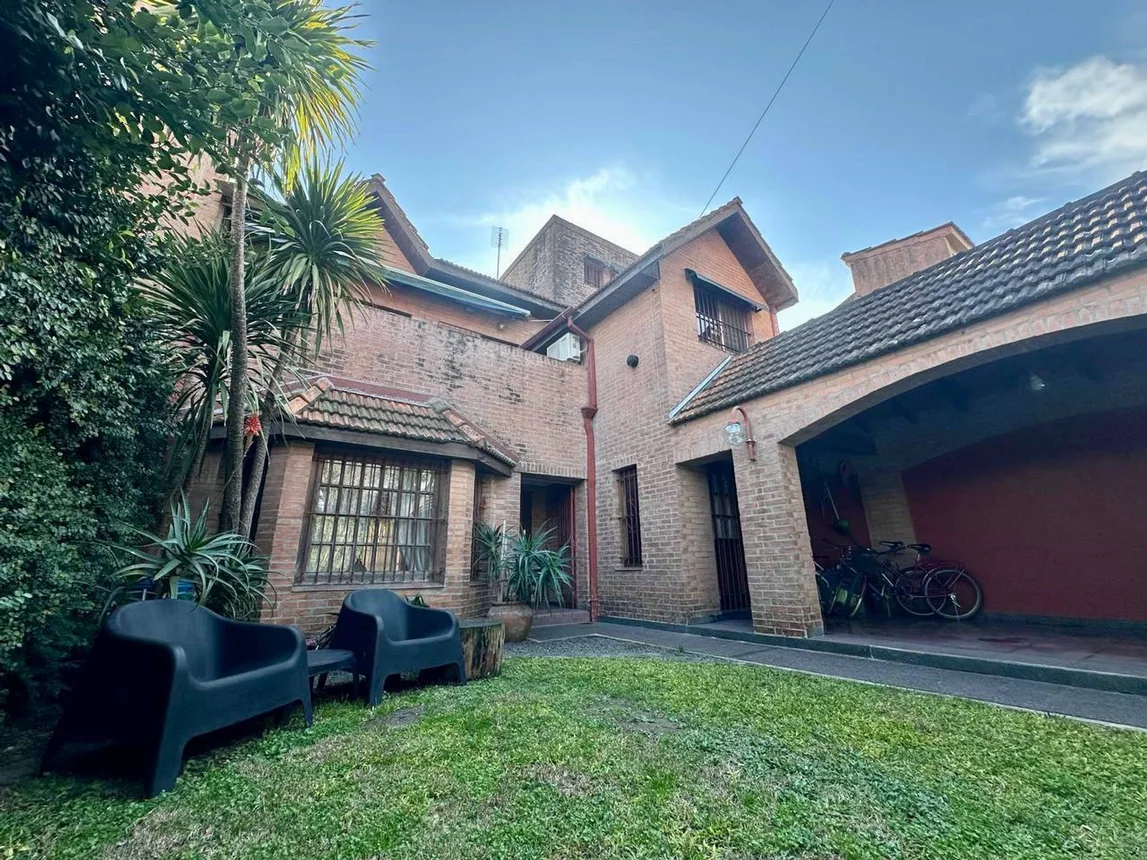 Duplex en venta 4 amb en lomas de boulogne, foto 4