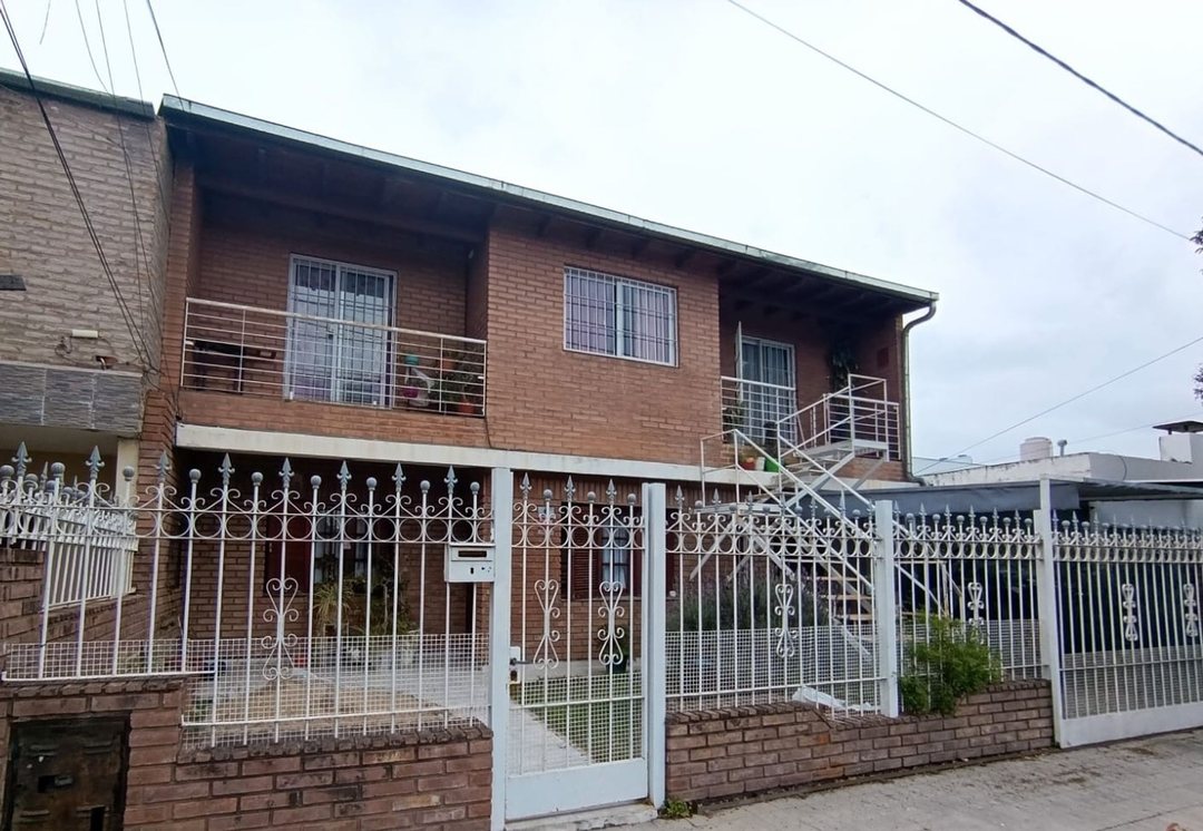VENTA DOS CASAS DE 2 DORMITORIOS EL TREBOL CÓRDOBA