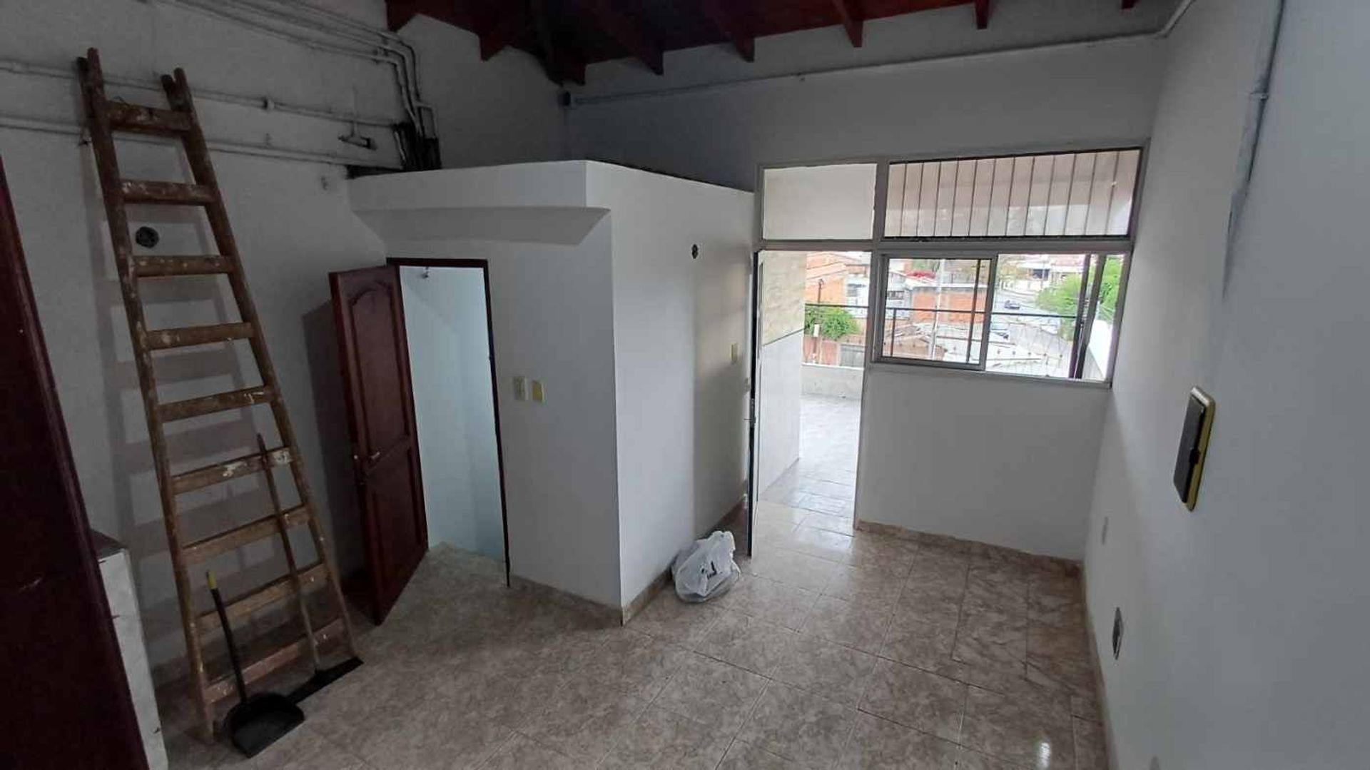DEPARTAMENTO ALQUILER 2 DORM APTO MASCOTA MEDIANA - foto 3