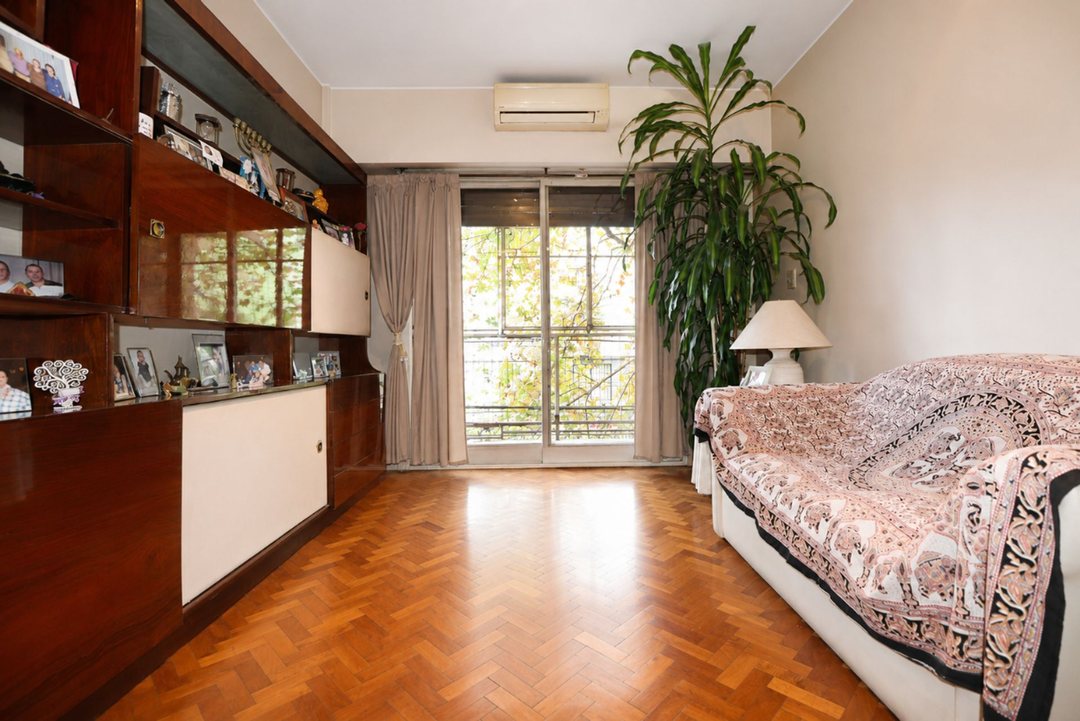 Departamento 4 ambientes en Venta en Flores
