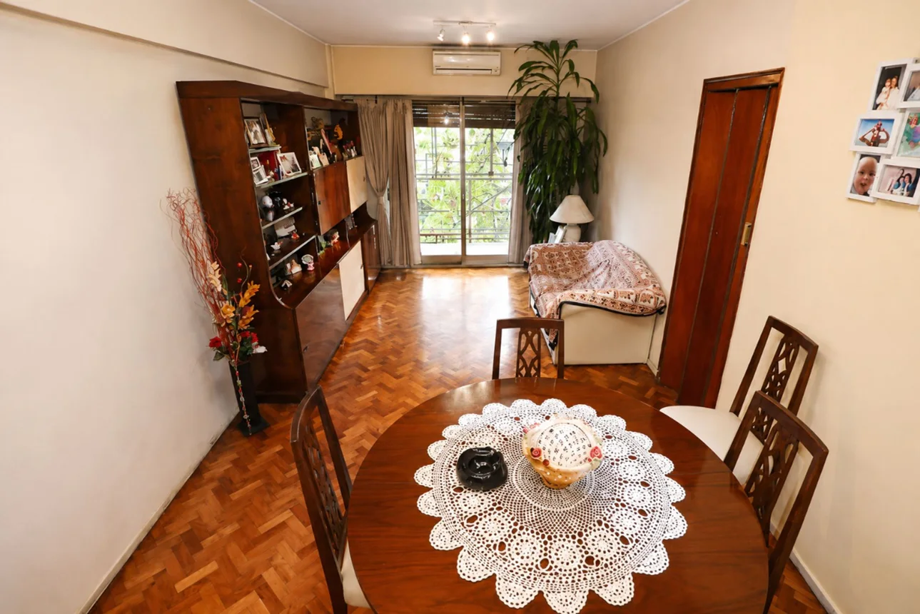Departamento 4 ambientes en venta en flores, foto 1