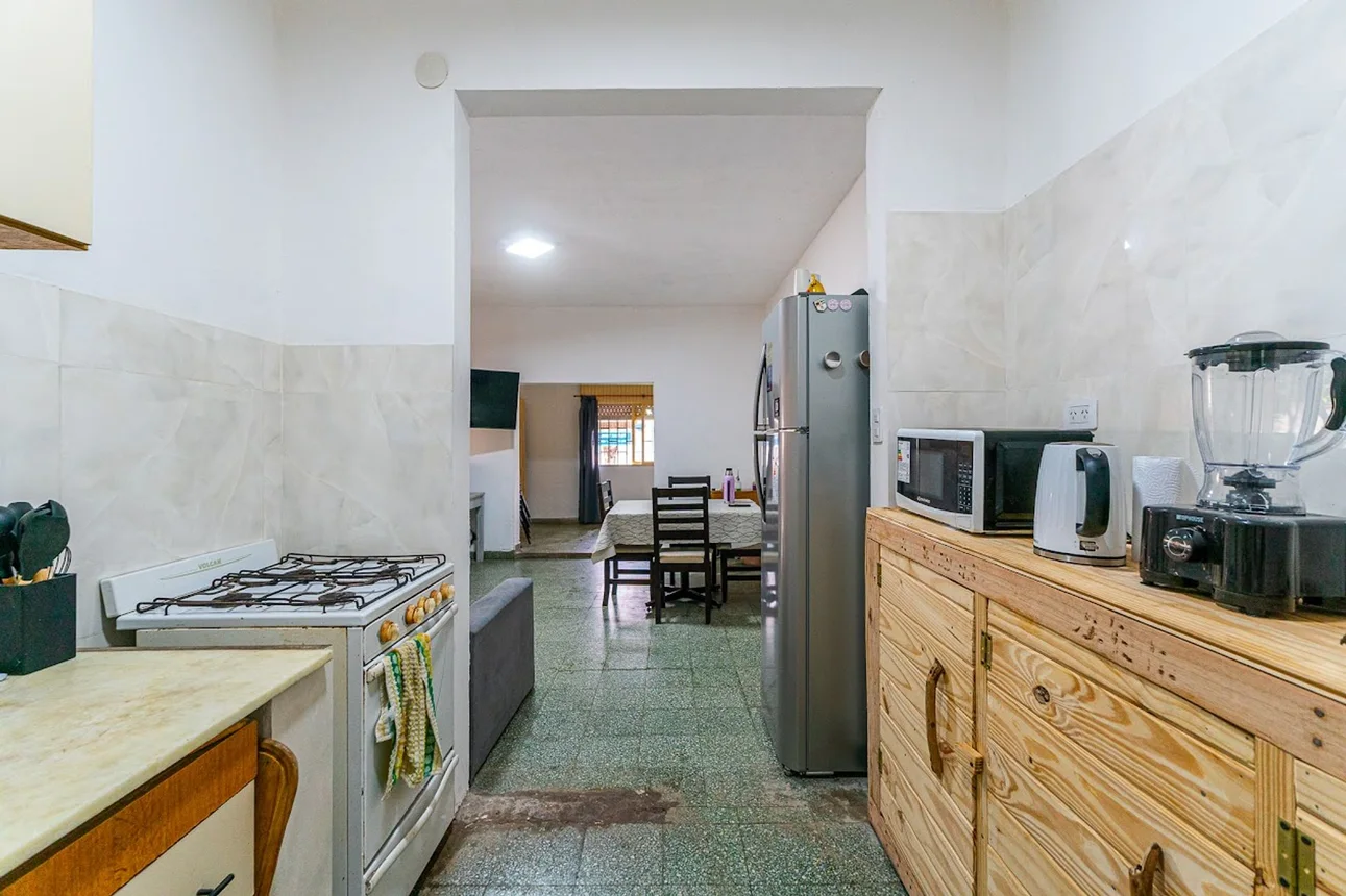 Casa en venta en rosario con patio y cochera, foto 4
