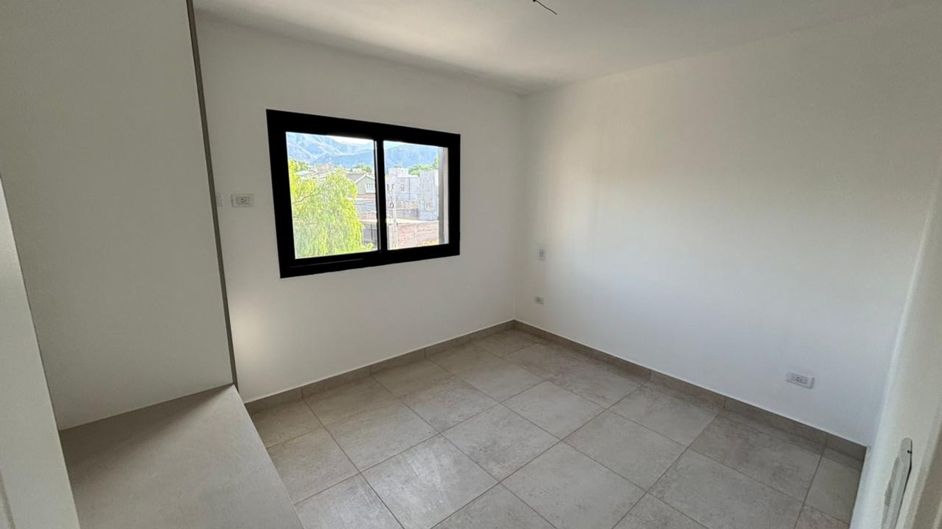 Foto 10 — ALQUILER DEPARTAMENTO CON SUM Y PISCINA (1 HAB)