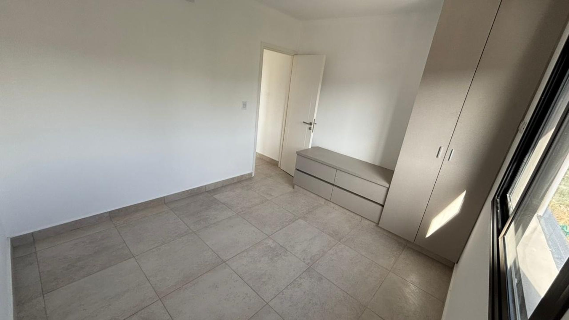 Foto 9 — ALQUILER DEPARTAMENTO CON SUM Y PISCINA (1 HAB)