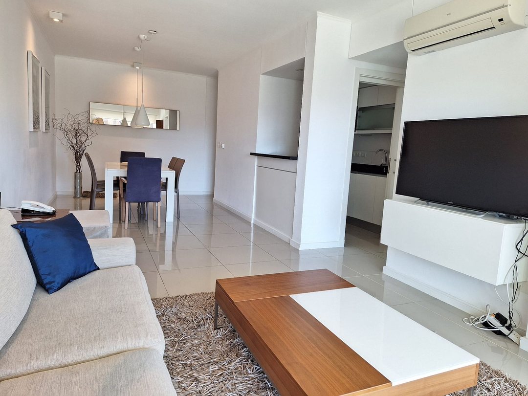 Venta apartamento 2 dormitorios zona Brava