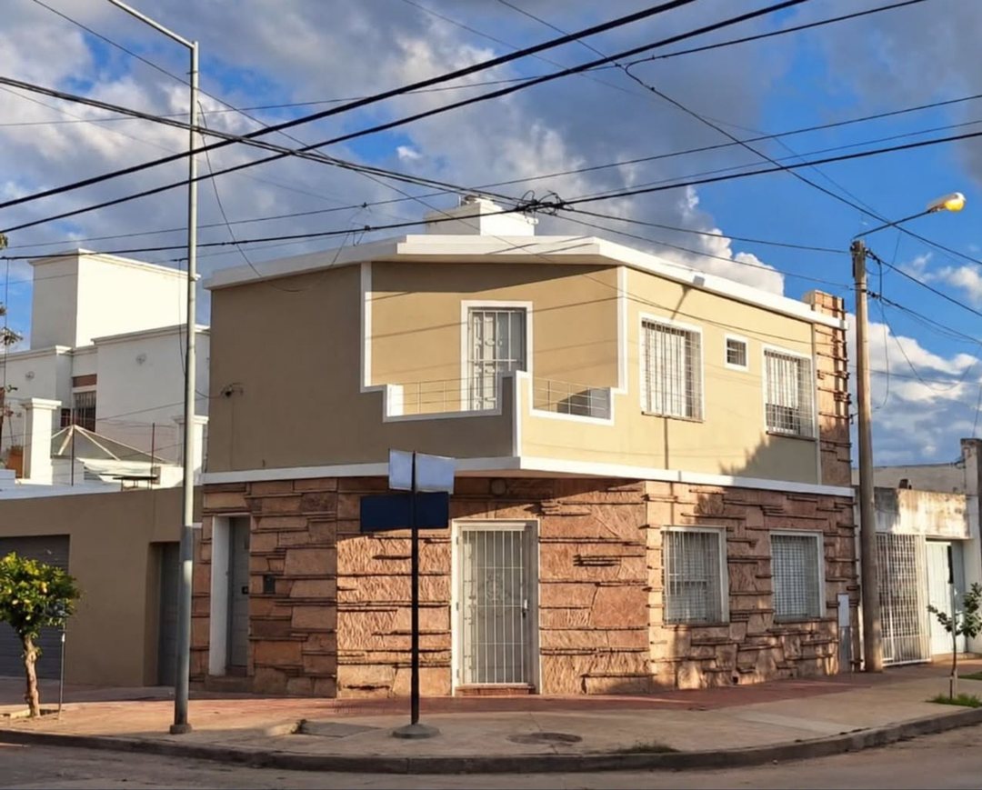 Venta Casa doble Renta espacio comercial B Empalme