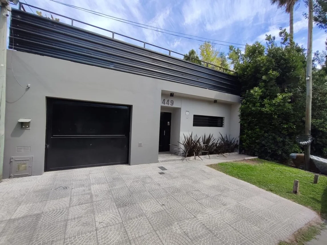 Casa dúplex en venta en City Bell