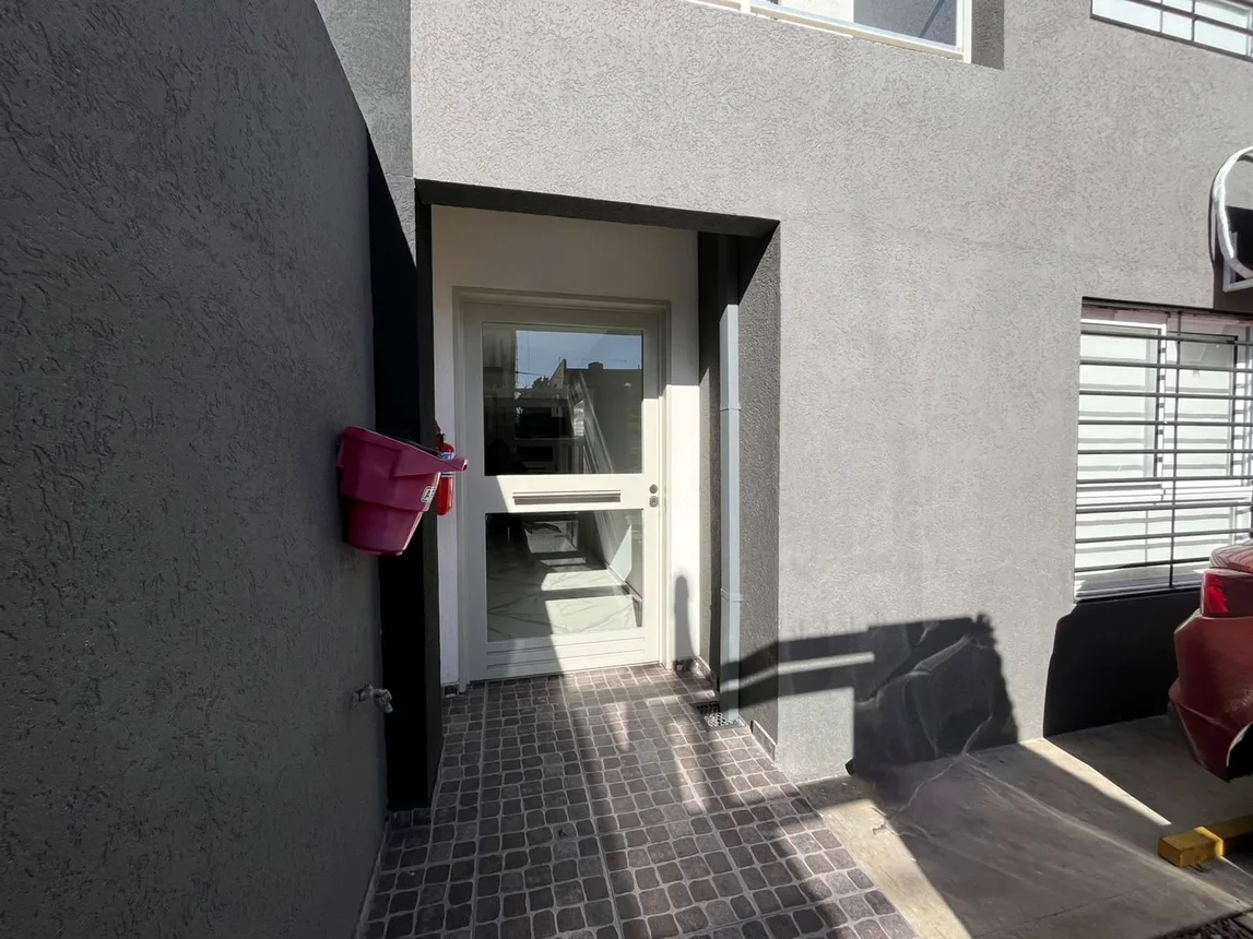 Departamento de 2 ambientes en venta en Villa Luzuriaga, Entre Ríos 1700, foto 2