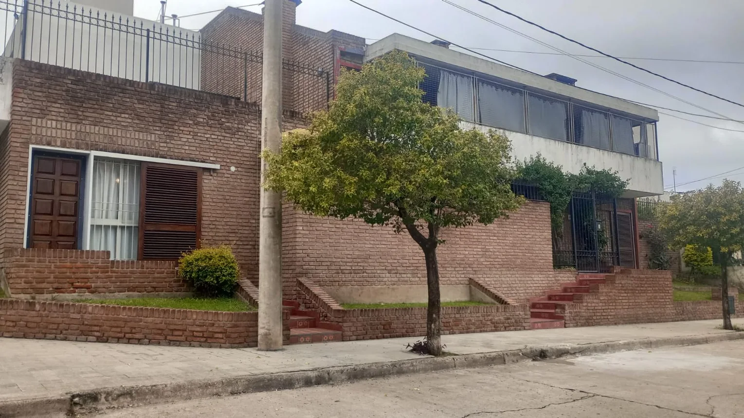 Casa de 8 ambientes en venta en Córdoba, Pasaje Joaquín Cornet 1900, foto 2
