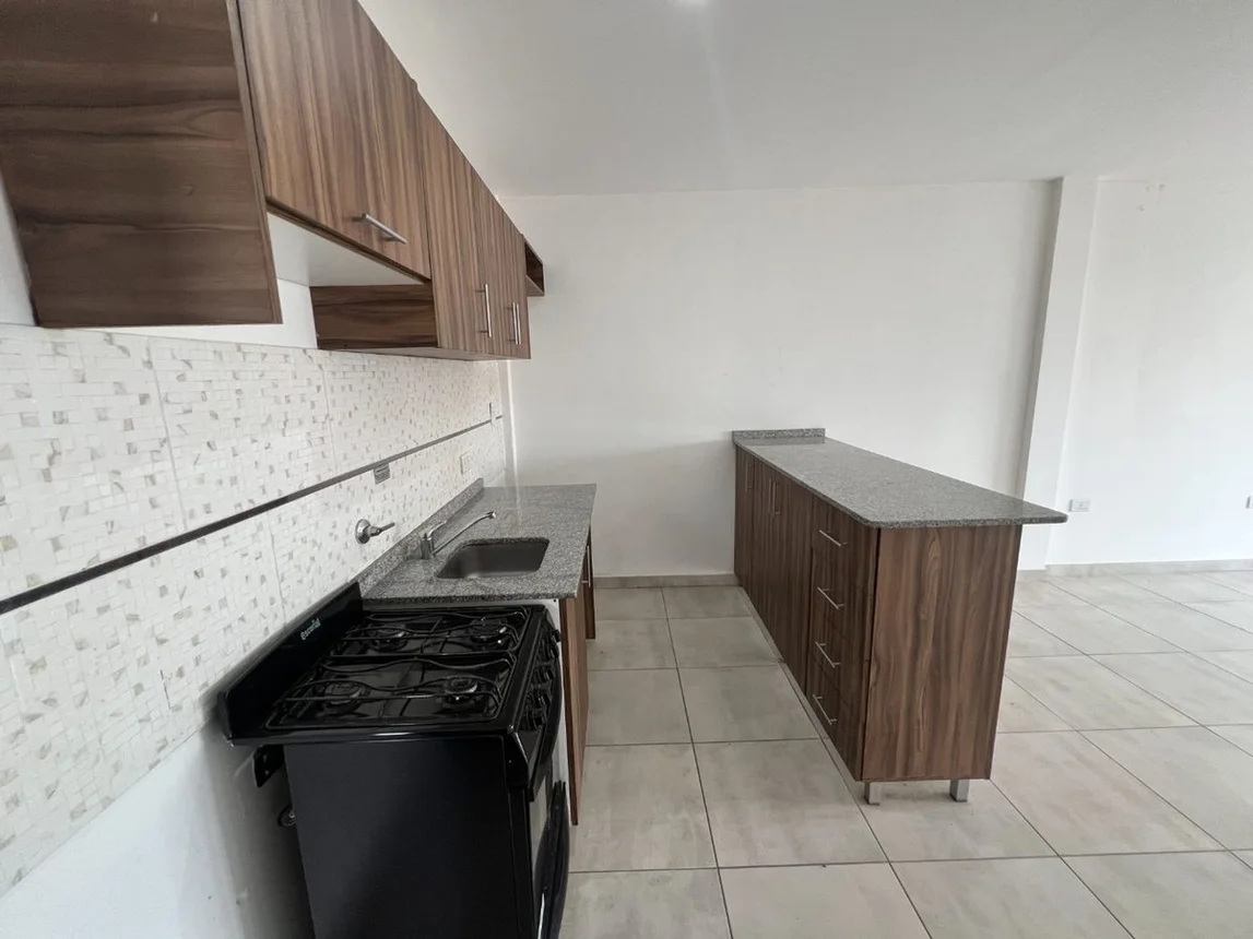 Monoambiente en venta en Lanús Oeste, foto 2