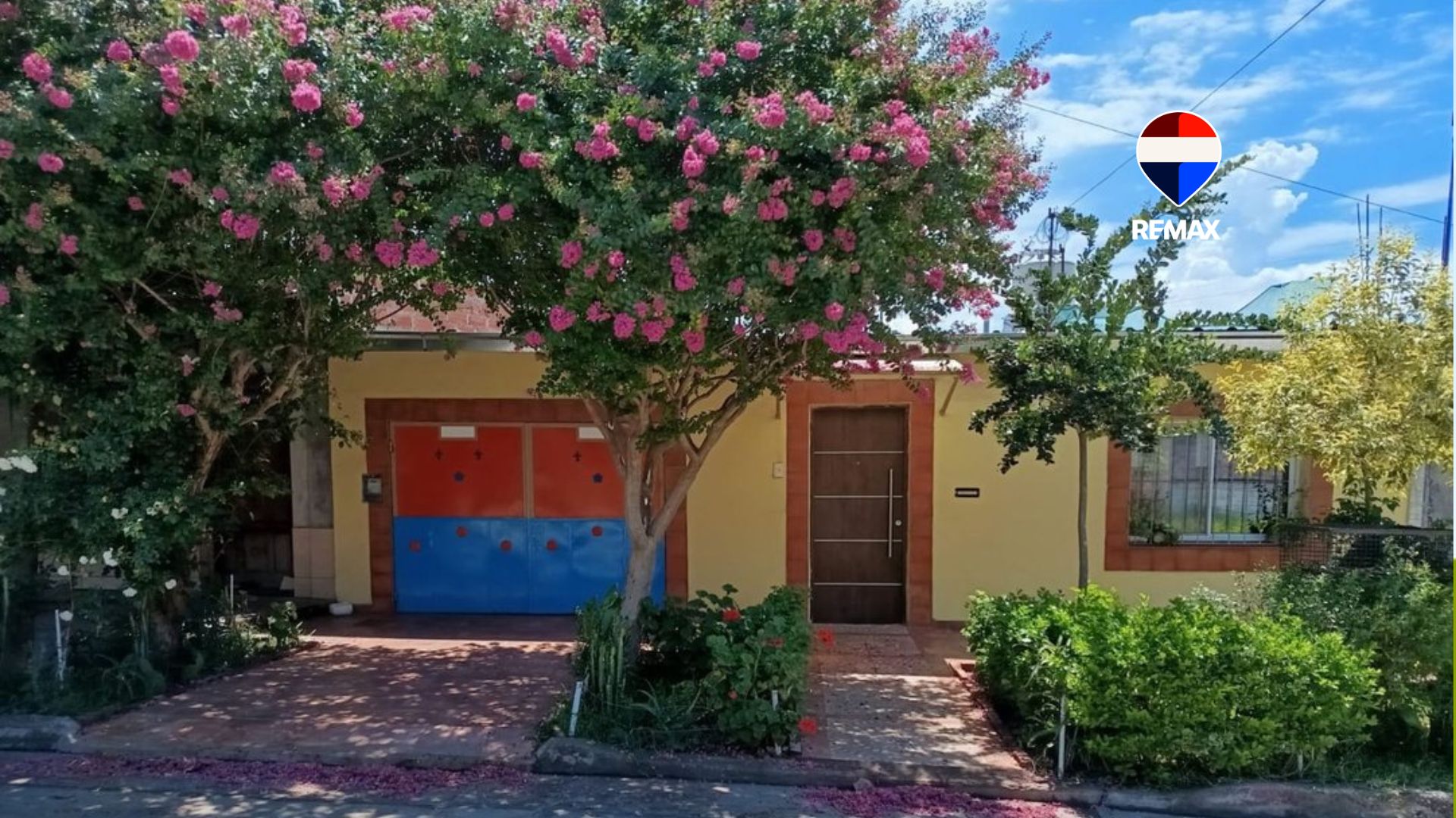 VENTA CASA 2 DORMITORIOS BARRIO LA LOMA - foto 1