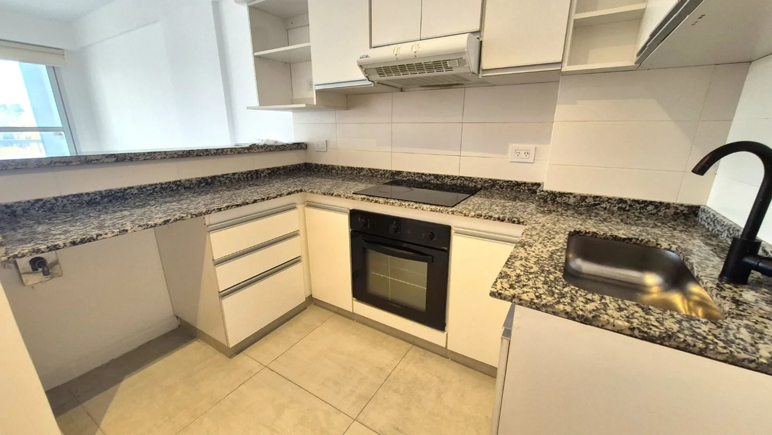 Monoambiente en alquiler en Villa del Parque, Argerich 3300, foto 3