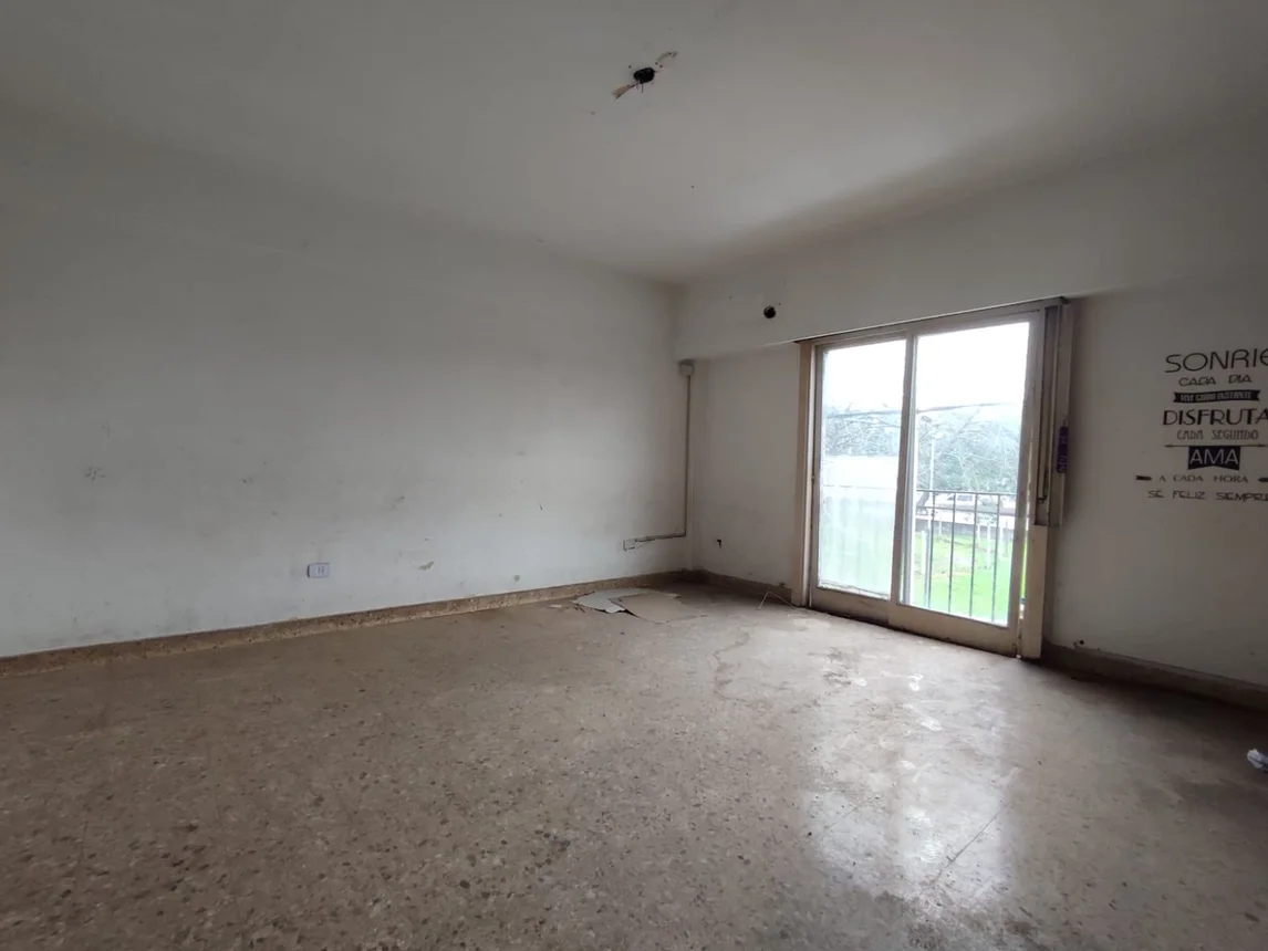 Departamento en venta en Ciudadela, Cuevas 3400