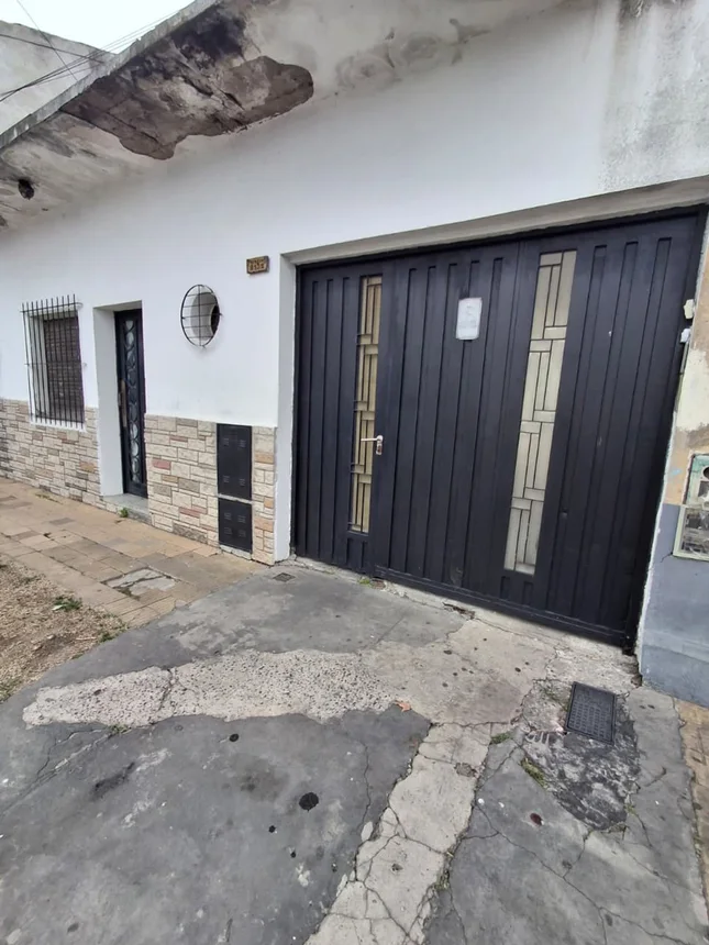 PH de 4 ambientes en venta en Valentín Alsina, Paraguay 2100