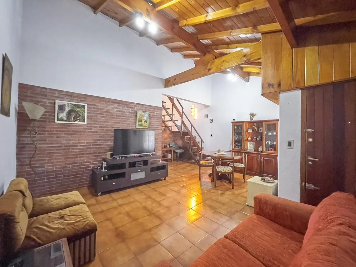 Casa en venta en Temperley, foto 3