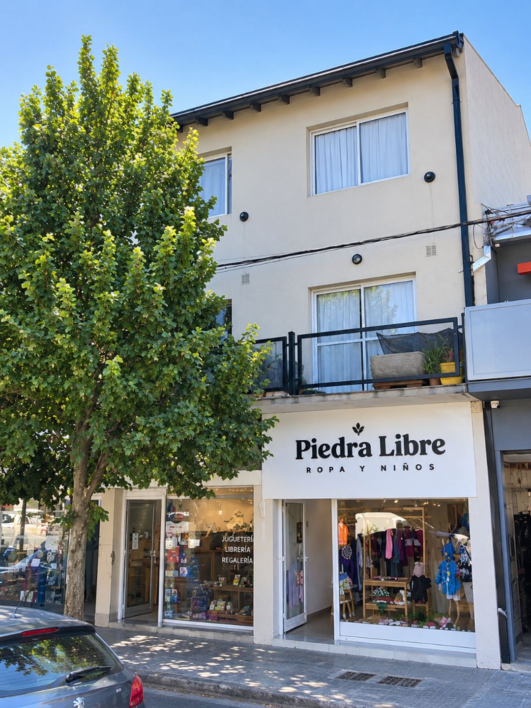 DUPLEX DE 1 DORMITORIO- AV COLON