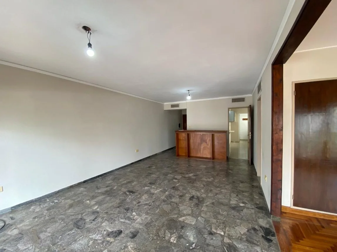 Departamento en venta en La Plata, foto 2