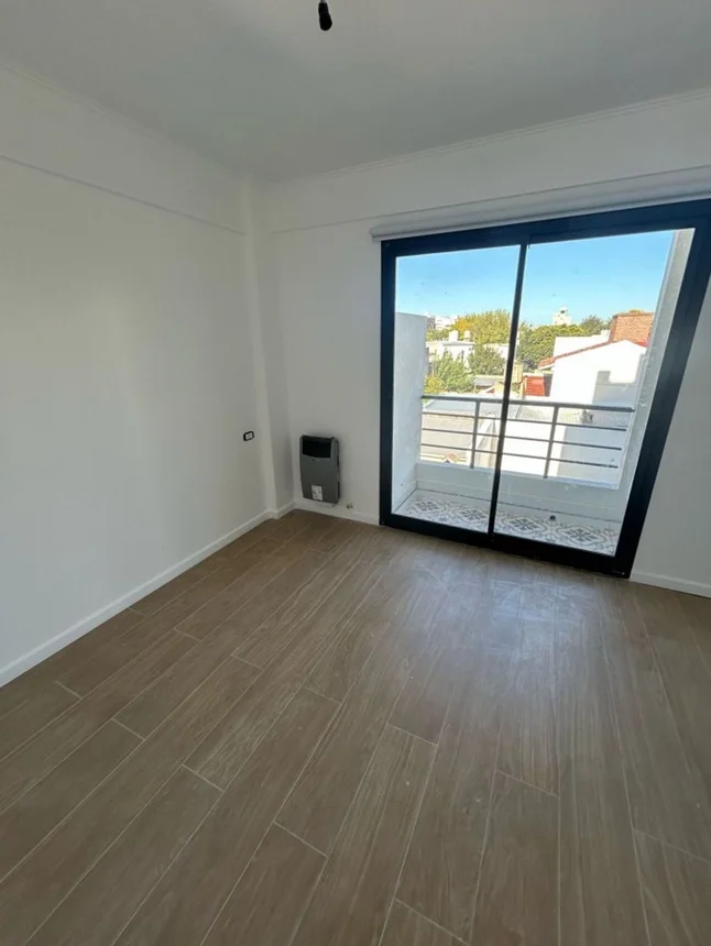 Departamento de 3 ambientes en venta en La Plata, 19 E / 37 y Plaza Guemes 100, foto 5