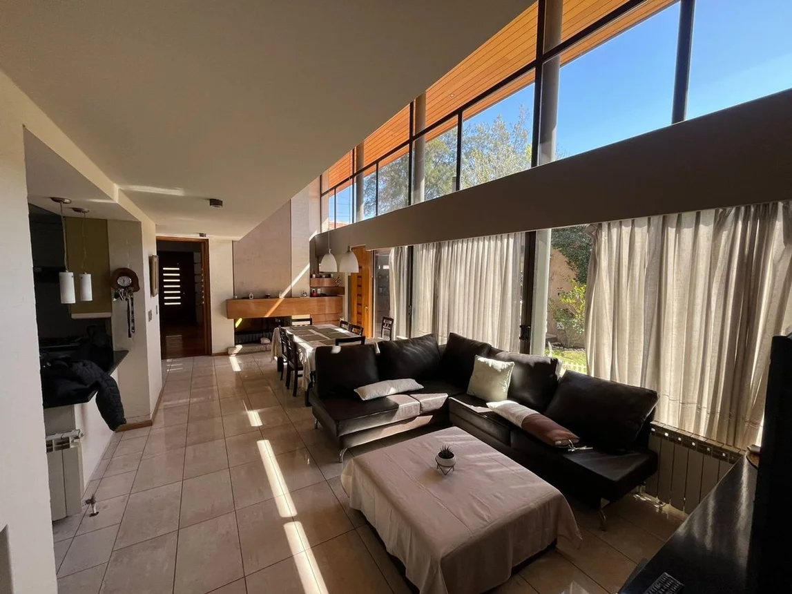 Casa en venta en Guaymallén, foto 4