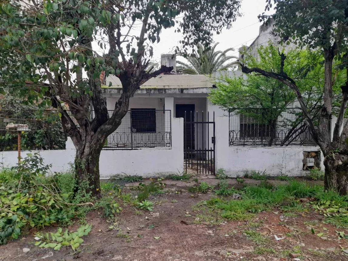 Casa de 3 ambientes en venta en Don Torcuato, Jean Jaures 3100