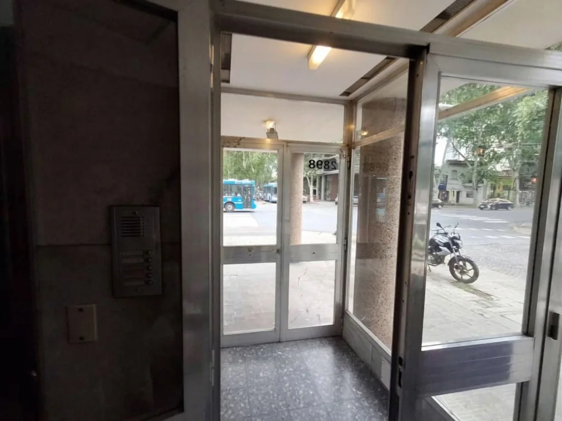 Departamento de 4 ambientes en venta en Rosario, Avenida San Martín 2800, foto 3