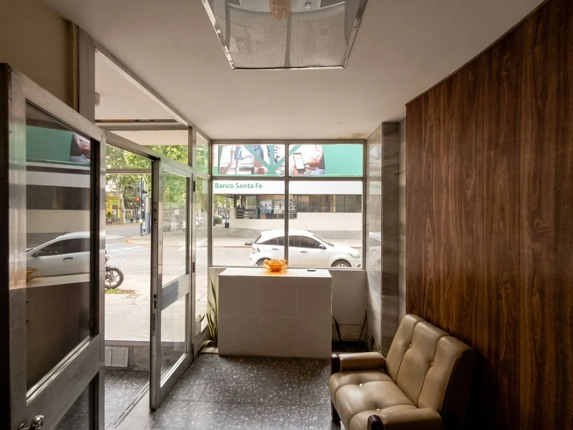 Departamento de 4 ambientes en venta en Rosario, Avenida San Martín 2800, foto 2