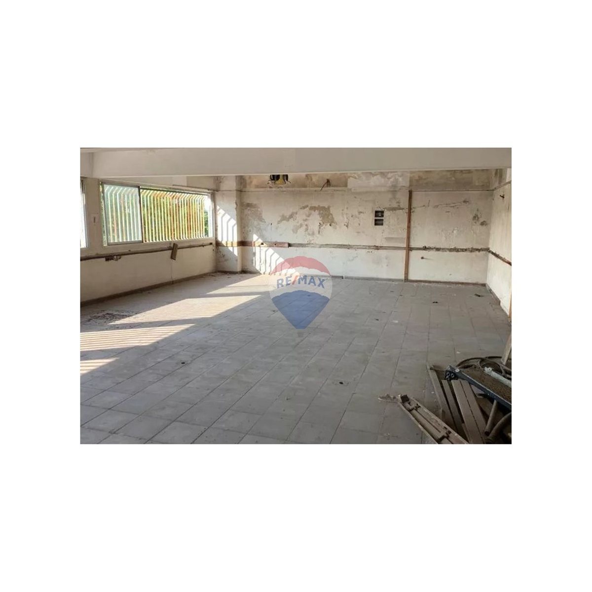 Foto 15 — VENTA GALPON NAVE HAEDO  3100 M2 CUB. OPORTUNIDAD!