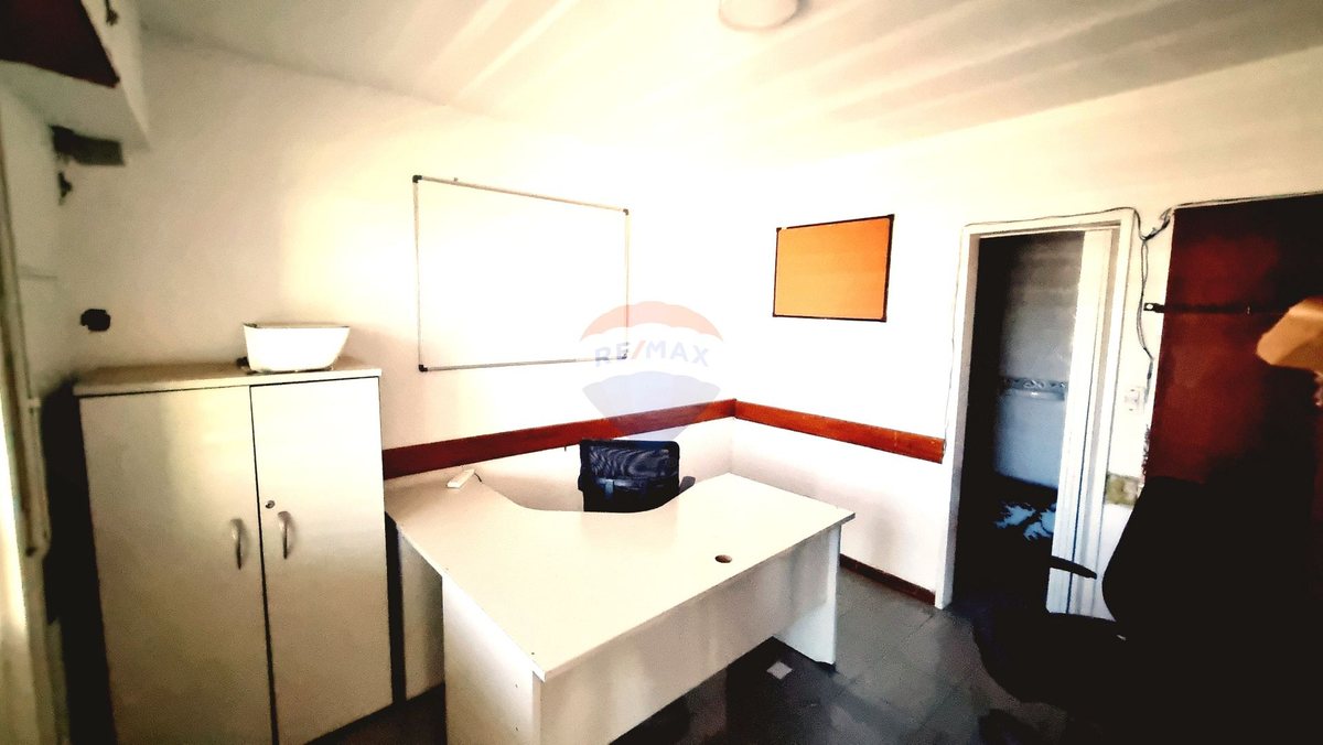 Foto 13 — VENTA GALPON NAVE HAEDO  3100 M2 CUB. OPORTUNIDAD!