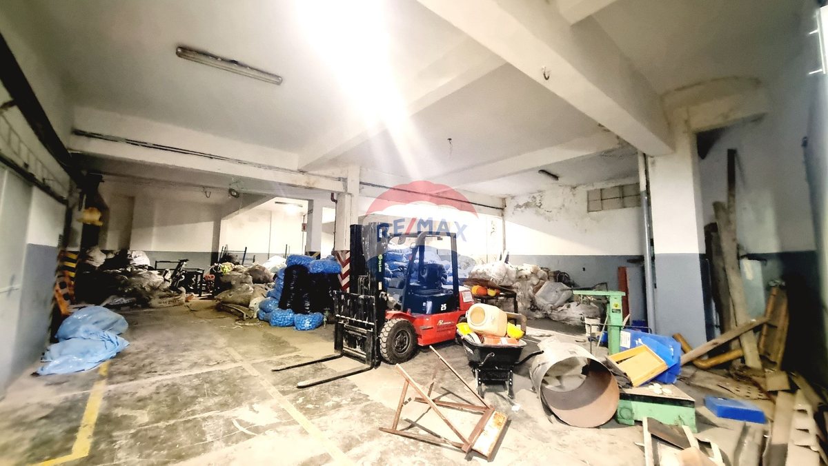 Foto 8 — VENTA GALPON NAVE HAEDO  3100 M2 CUB. OPORTUNIDAD!