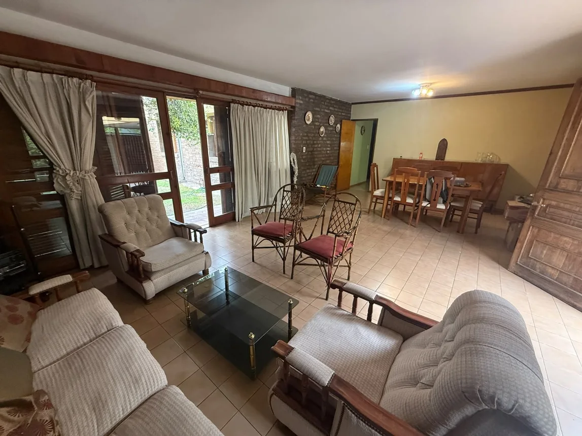 Casa de 5 ambientes en venta en Luján de Cuyo, Juan de Dios Vallcanera 200, foto 5