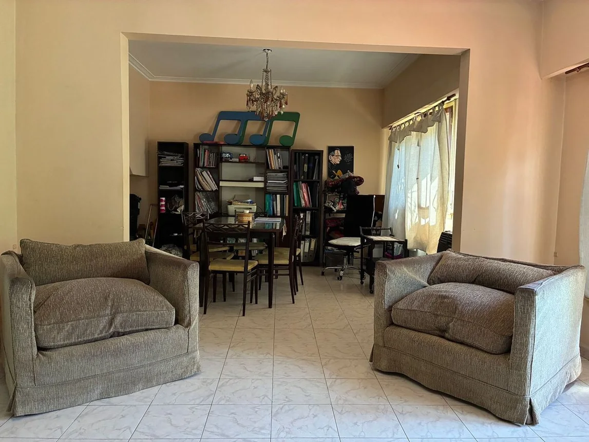 Casa de 5 ambientes en venta en Hurlingham, German Argerich 1400